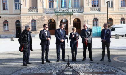 Gorizia/Nova Gorica: presentato il nuovo volto di Piazza Transalpina/Trg EvropeE, La piazza transfrontaliera è pronta per l’inaugurazione di GO! 2025