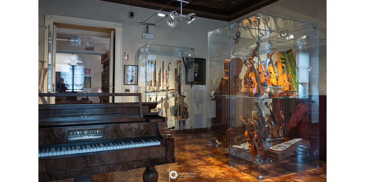 PRESENTATO IL NUOVO CICLO DE “LE STANZE DELLA MUSICA” EDIZIONE PRIMAVERA 2025: DIECI APPUNTAMENTI DAL 5 MARZO AL 14 MAGGIO AL CIVICO MUSEO TEATRALE “CARLO SCHMIDL” CON LE SCUOLE DI STRUMENTO DEL CONSERVATORIO “G. TARTINI